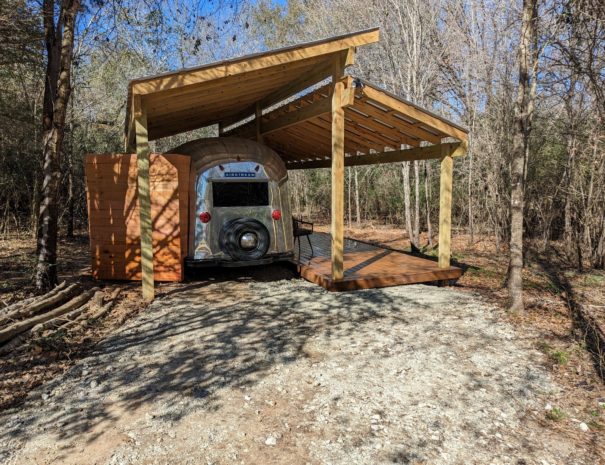 Discover glamping bliss with our charming Airstream, featuring a spacious roof and porch